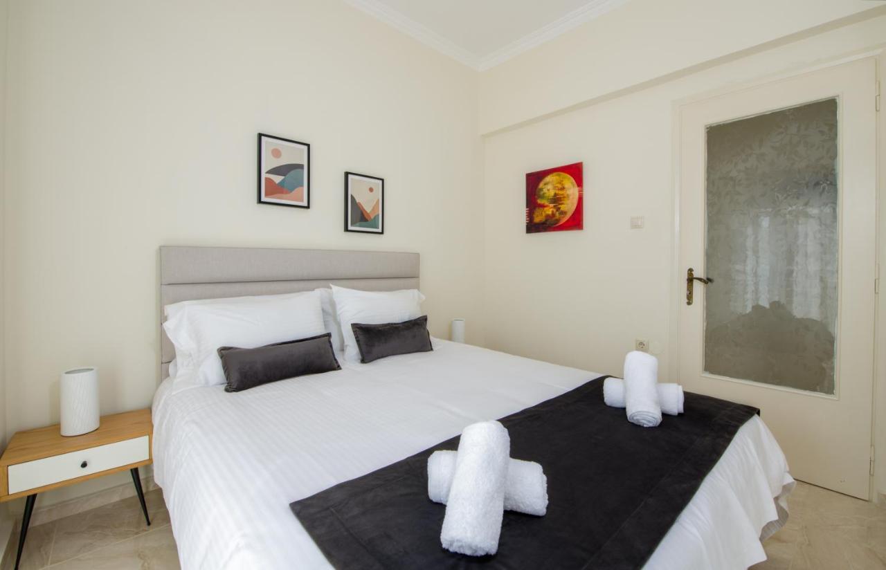 Center Manolia Dream 3 Bedroom Apartment 100M Away From The Beach Chania  Екстер'єр фото