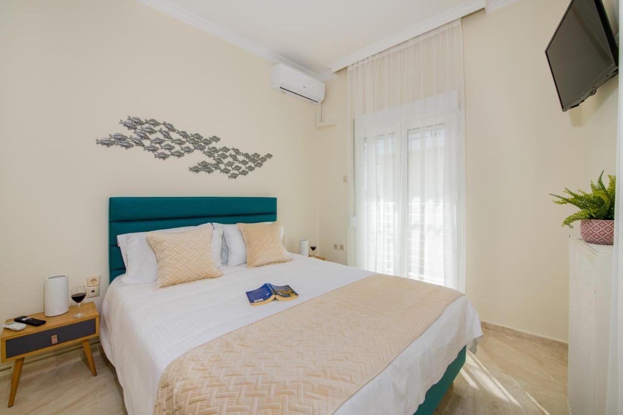 Center Manolia Dream 3 Bedroom Apartment 100M Away From The Beach Chania  Екстер'єр фото